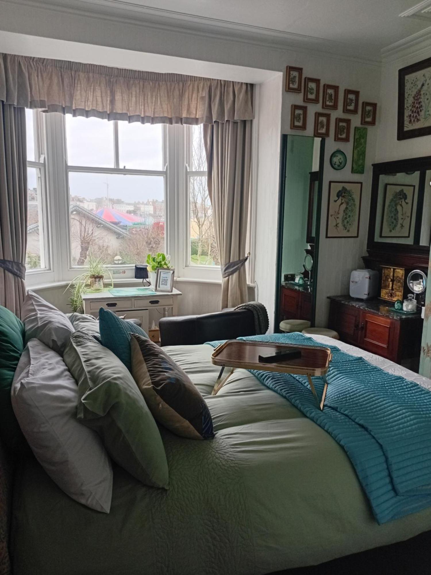 The Ocean Guest House ウェーマス エクステリア 写真